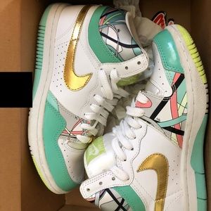 Nike Court Force High Shoes / Sneakers